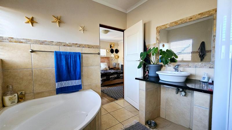 3 Bedroom Property for Sale in Island View Western Cape